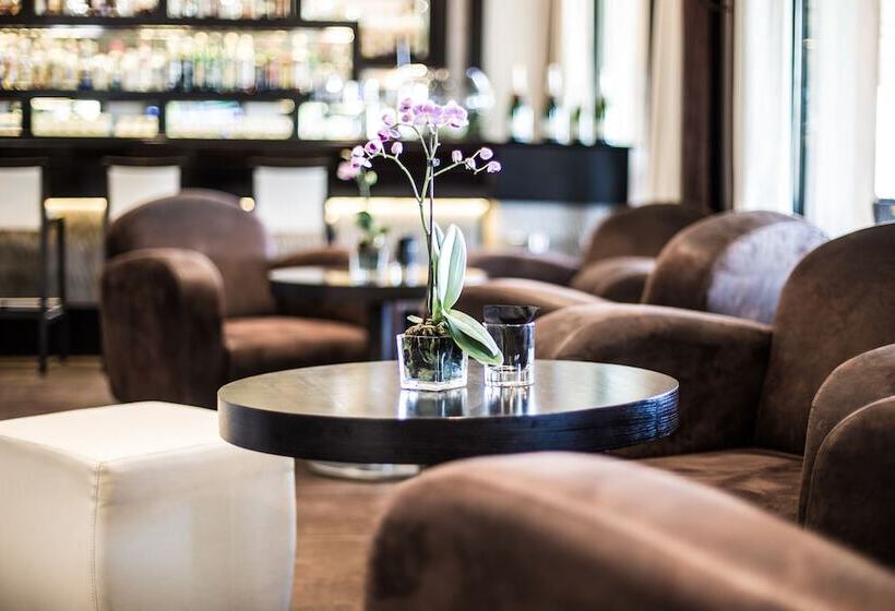 Le Daya Hotel & Spa   Boutique