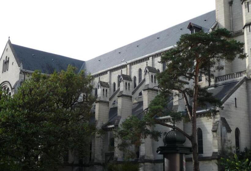 فندق Le Postillon