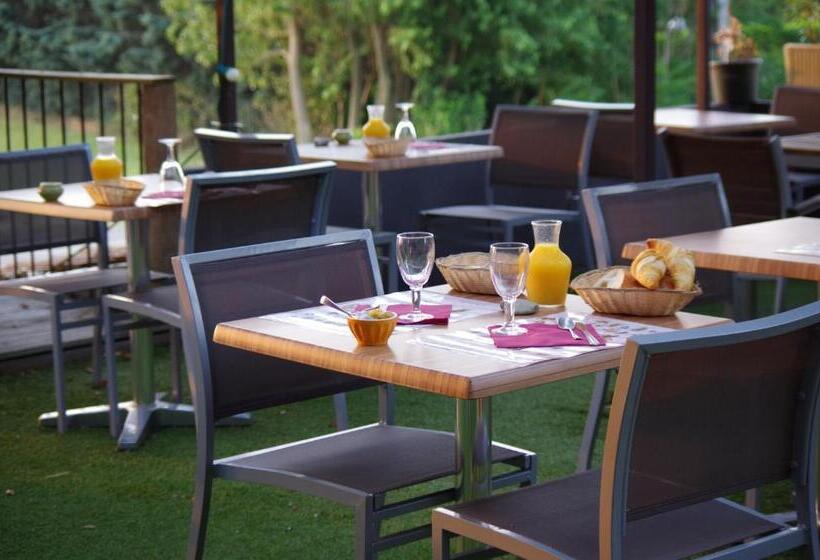 فندق Le Robinson