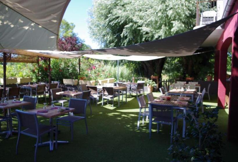 فندق Le Robinson