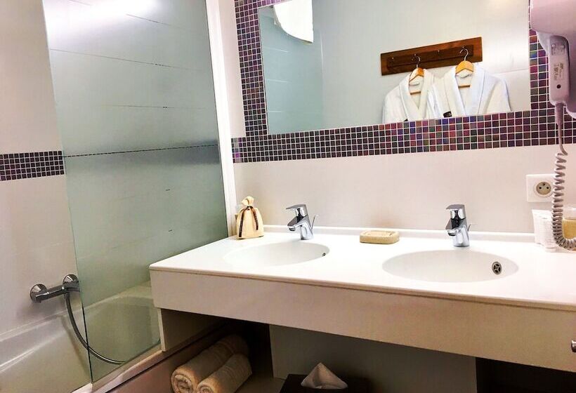 בית מלון כפרי Le Cocoon