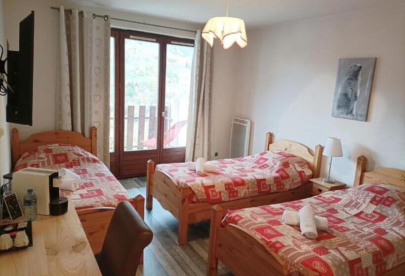 Отель Plein Soleil