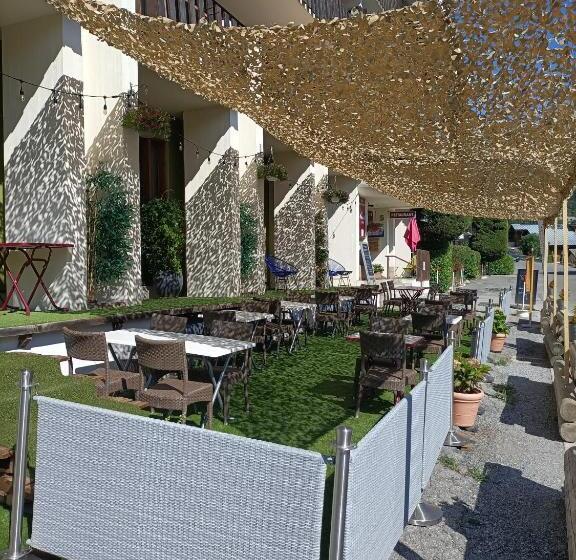 Отель Plein Soleil