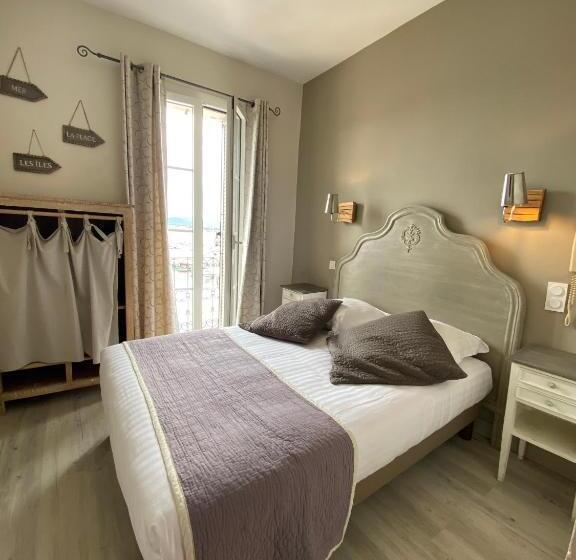 בית מלון כפרי Restaurant De La Tour