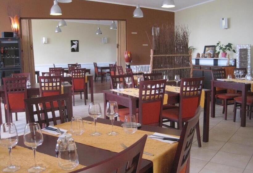 ホテル Restaurant Rive Gauche