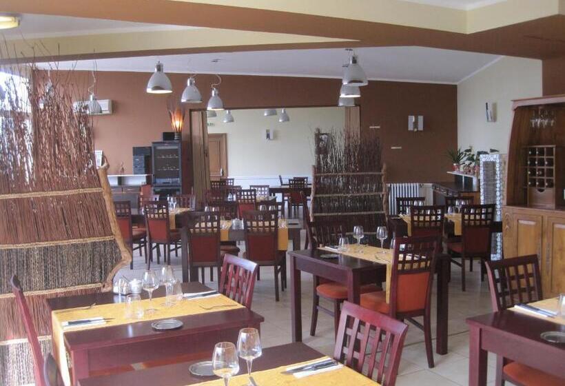 ホテル Restaurant Rive Gauche