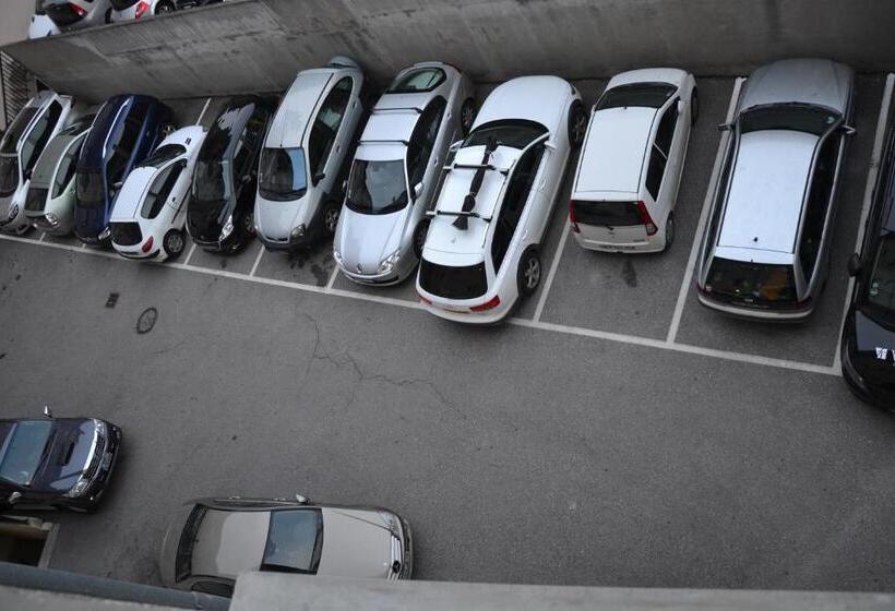 酒店 Terminus Hôtel Des 3 Vallées