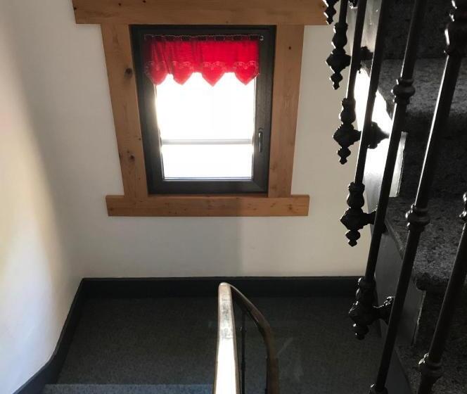 ホテル Terminus Hôtel Des 3 Vallées