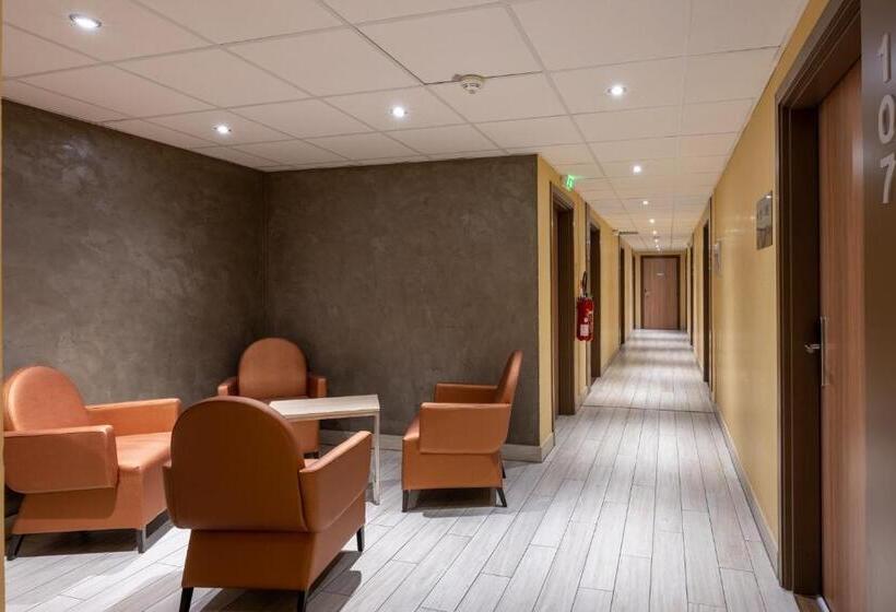 The Originals Boutique, Hotel L Occitan, Aubagne