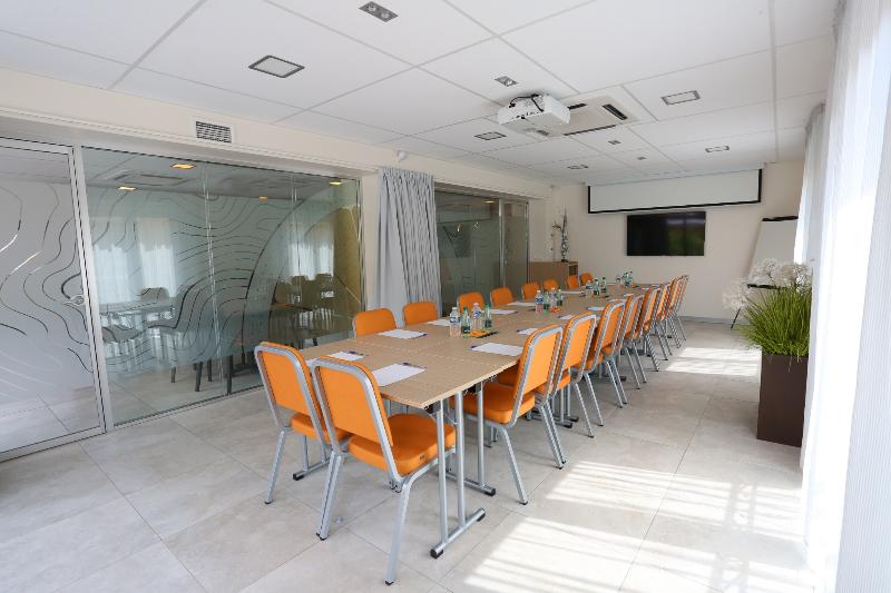 The Originals Boutique, Hotel L Occitan, Aubagne