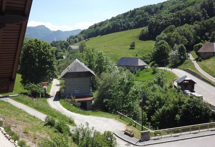 Bar Hotel Restaurant Le Margeriaz