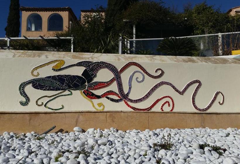 مبيت وإفطار Aloasis