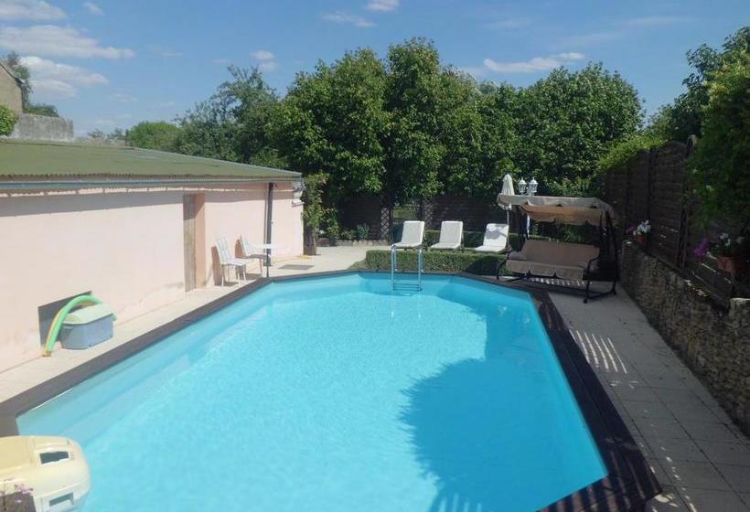 مبيت وإفطار Le Val Du Chapelain