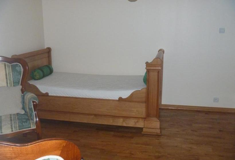 مبيت وإفطار Le Val Du Chapelain