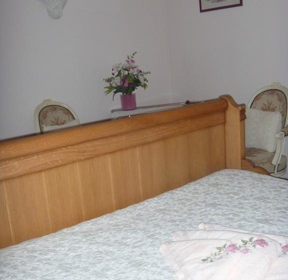 مبيت وإفطار Le Val Du Chapelain