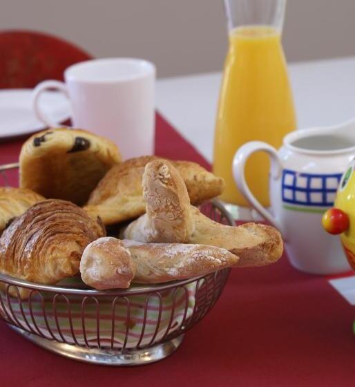 مبيت وإفطار Chambre D'hôtes Etchebri