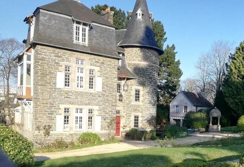 مبيت وإفطار Chambres D Hotes Manoir Kerhuella