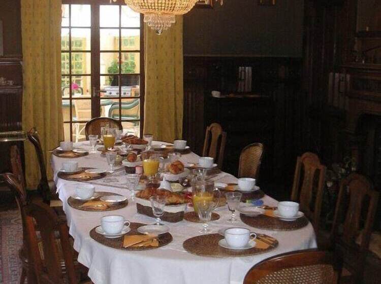 مبيت وإفطار Chambres D Hotes Manoir Kerhuella