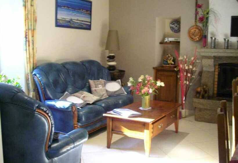 مبيت وإفطار Chambres D Hôtes La Loubatais