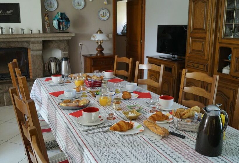 مبيت وإفطار Chambres D Hôtes La Loubatais