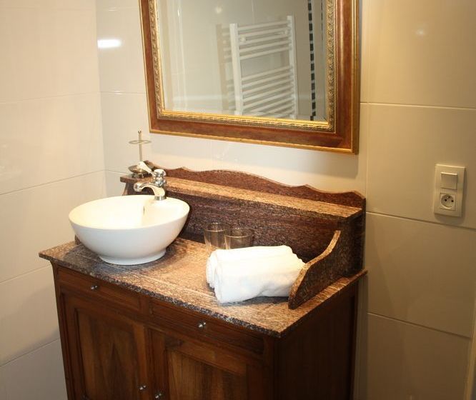 ベッドアンドブレックファースト La Luzernière Chambres D Hôtes