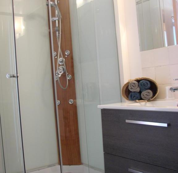 住宿加早餐 Le Clos Poulain Petits Gîtes De Charme Et Chambres D Hôtes Familiales Au Calme Proche Bayeux Et Des