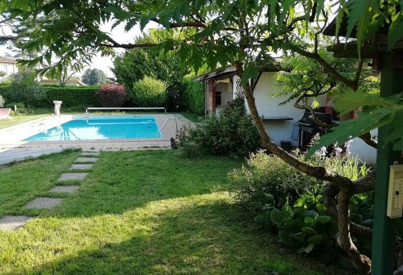 مبيت وإفطار Chambres D Hôtes Mado Et Lulu