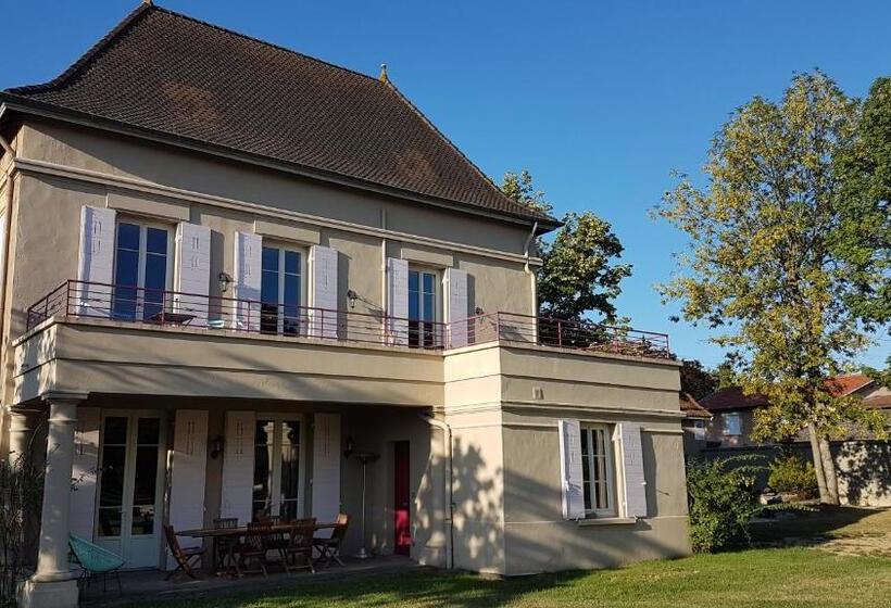 Bed and Breakfast Chambres D'hôtes Du Goût Et Des Couleurs