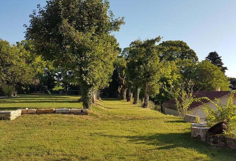 مبيت وإفطار Chambres D'hôtes Du Goût Et Des Couleurs