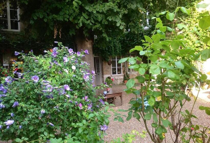 Bed and Breakfast Chambres D'hôtes La Villa Aliénor