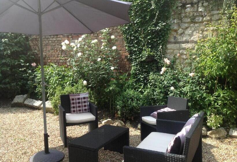 Bed and Breakfast Chambres D'hôtes La Villa Aliénor