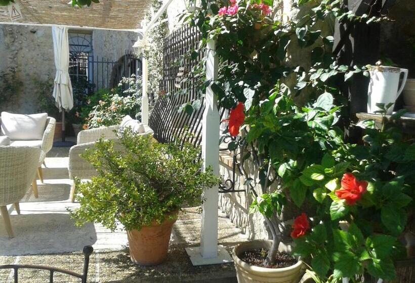 مبيت وإفطار Chambres D'hôtes Les Terrasses Du Soleil