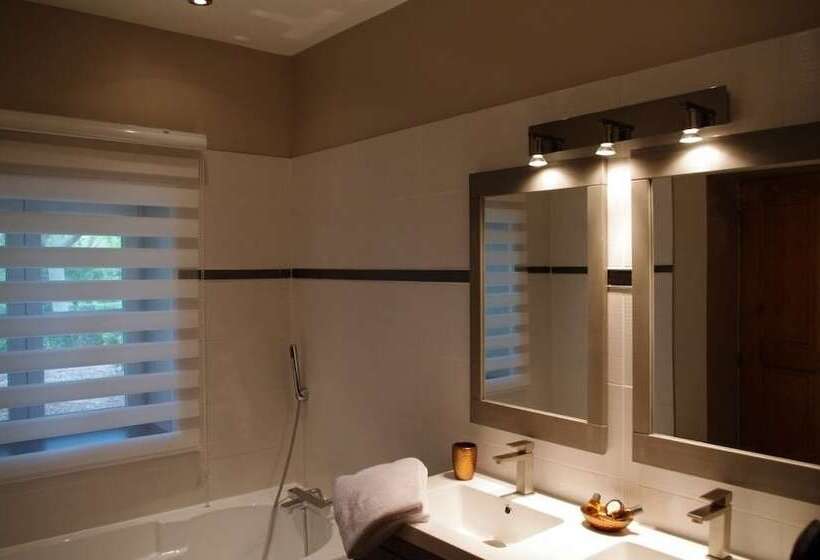 مبيت وإفطار Chateau Le Vergel Authenac