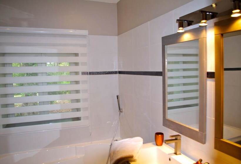 مبيت وإفطار Chateau Le Vergel Authenac