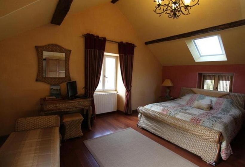 مبيت وإفطار Château De Belle Poule