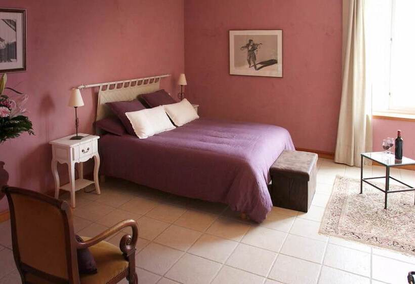 ベッドアンドブレックファースト Château La Sabine