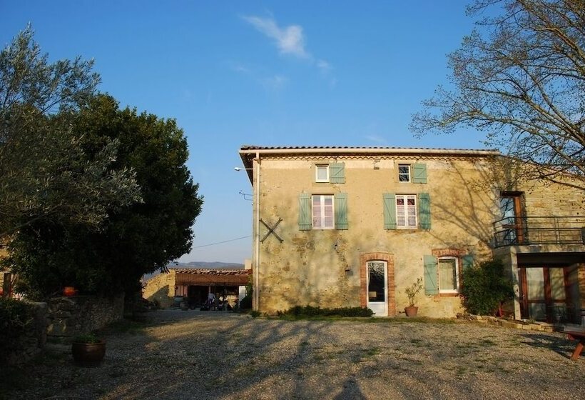 צימר Domaine Bellelauze