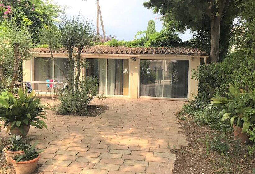 住宿加早餐  Domaine De L'aufrene