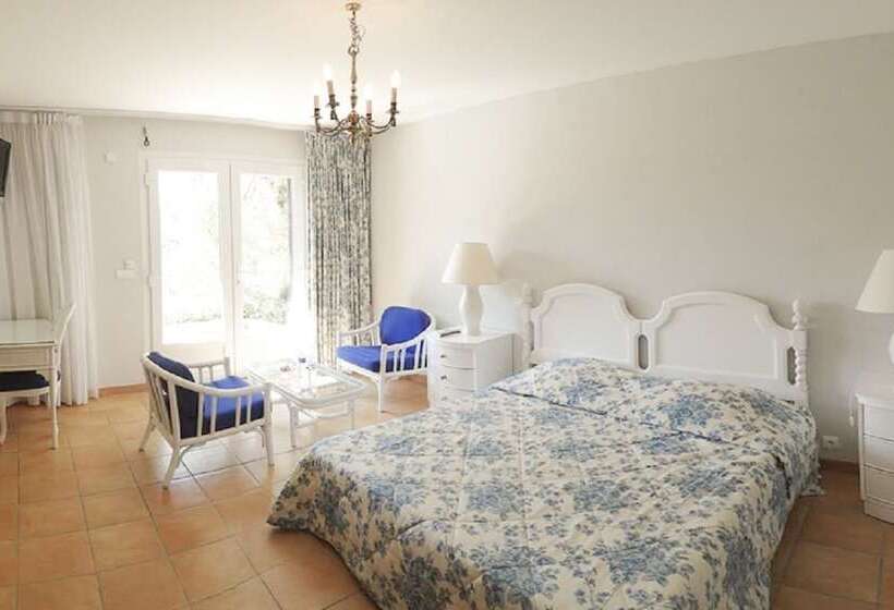 مبيت وإفطار Domaine Du Paradis Des Oiseaux