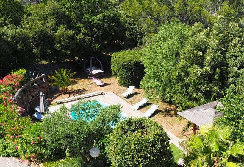 تختخواب و صبحانه Domaine De La Borie Yourhosthelper