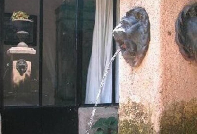 Bed and Breakfast L Amandari