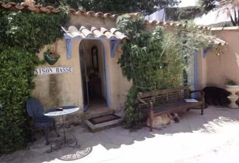 Bed and Breakfast L Amandari