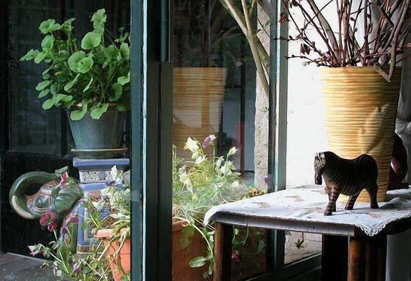 Bed and Breakfast L Amandari