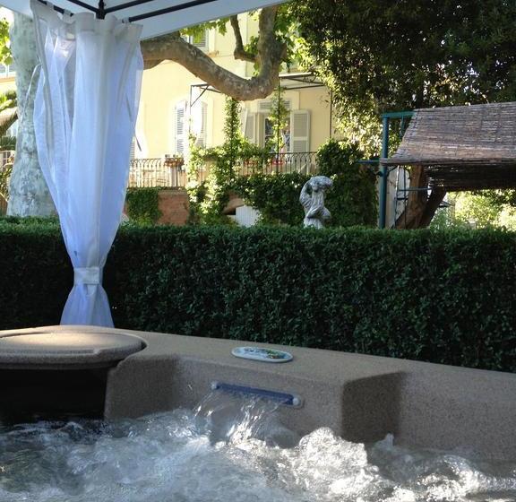 Bed and Breakfast L Enclos