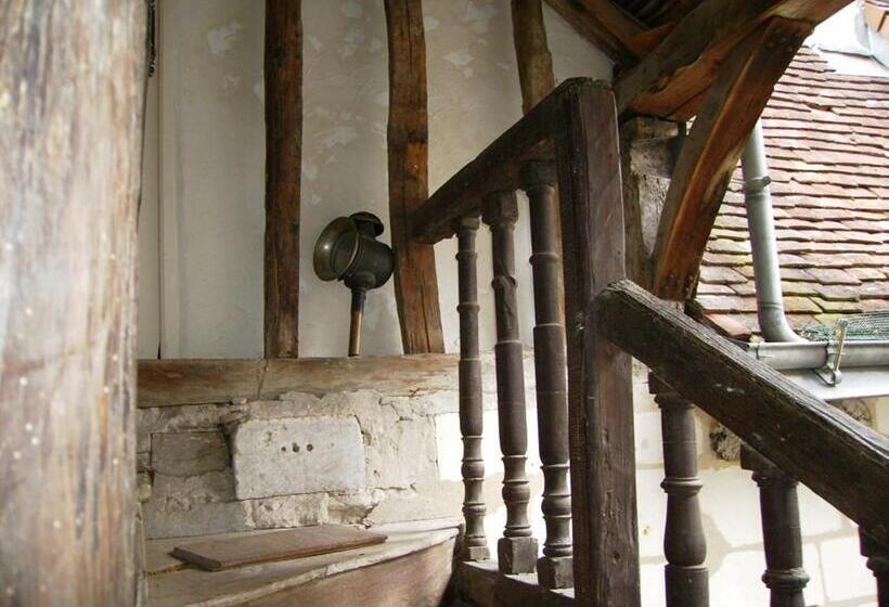 住宿加早餐  La Demeure Saint Ours