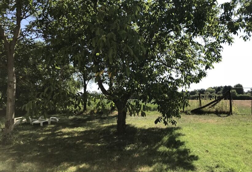 مبيت وإفطار La Ferme Aux Biches