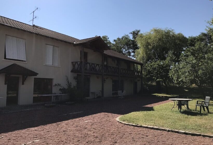 مبيت وإفطار La Ferme Aux Biches