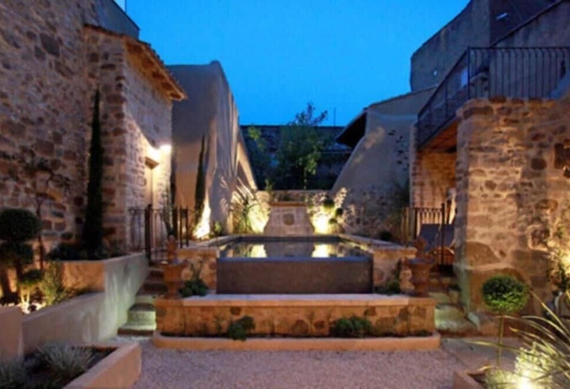 민박 La Maison Des Remparts