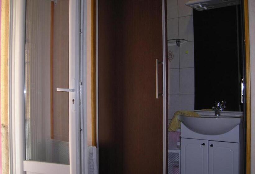 住宿加早餐  La Villa Sam