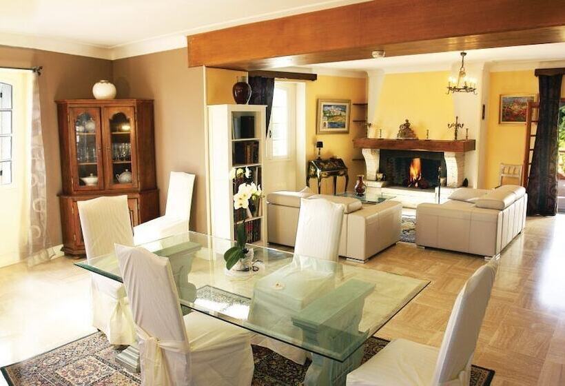 Bed and Breakfast Le Castell Du Vila